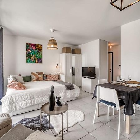 Emergence - Beautiful Studio For 2 People Balcony And Garage Annecy Exteriör bild