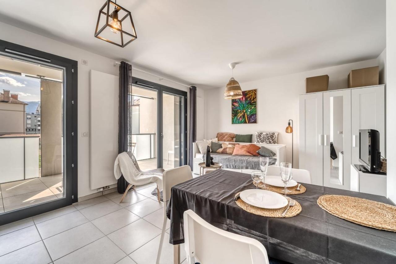 Emergence - Beautiful Studio For 2 People Balcony And Garage Annecy Exteriör bild